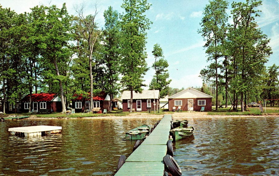 Al & Dolly's Resort
